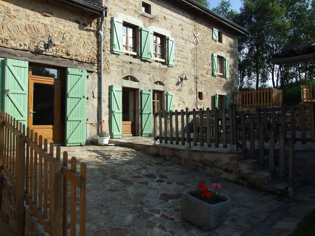 Les Deux Freres Hotel Echandelys Exterior photo